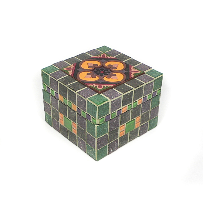 Mosaikbox Grün-Orange-Schwarz